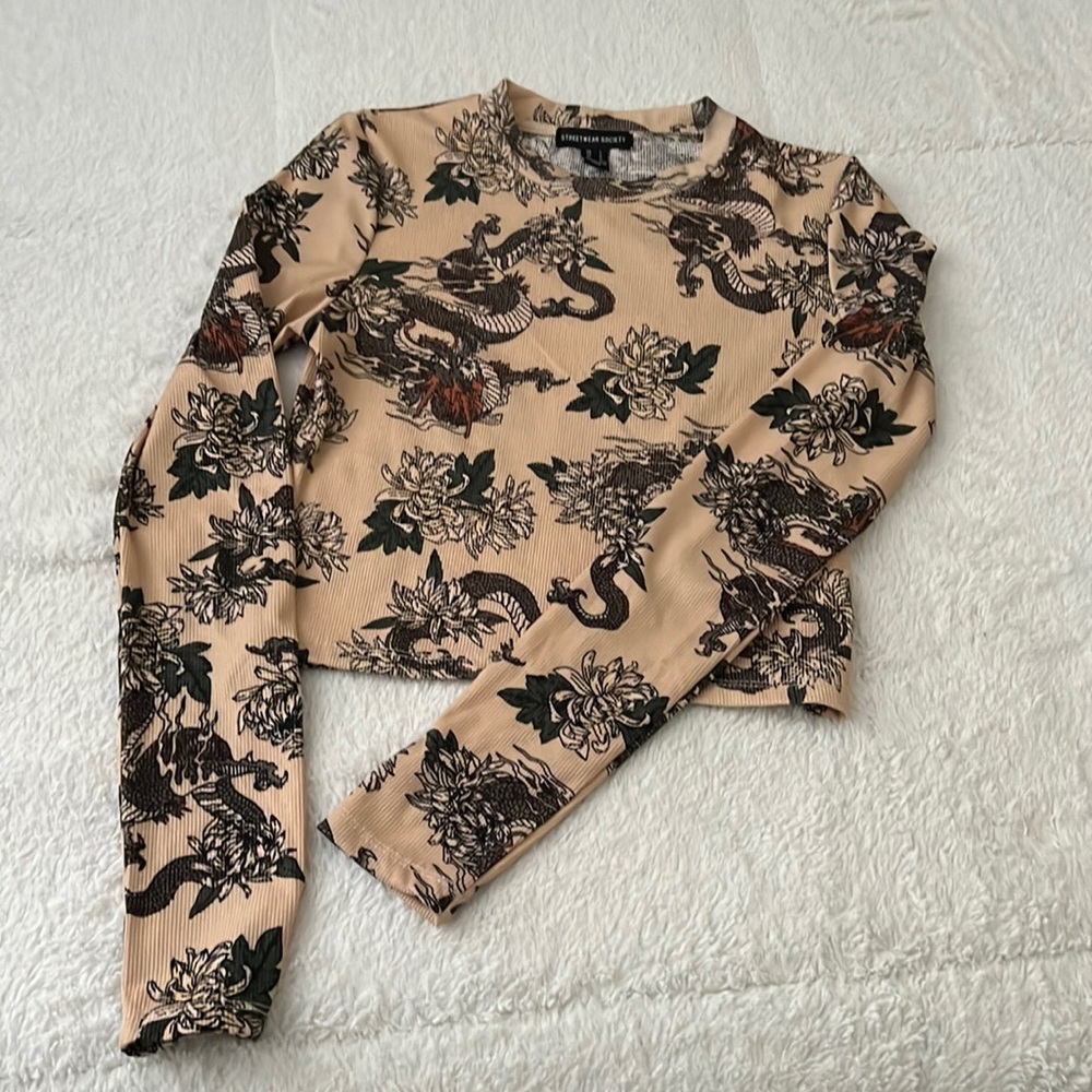 Long sleeve shirt